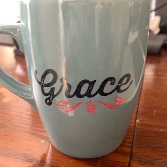 Meet your Posher, Sabrina - Picture 1 of 1